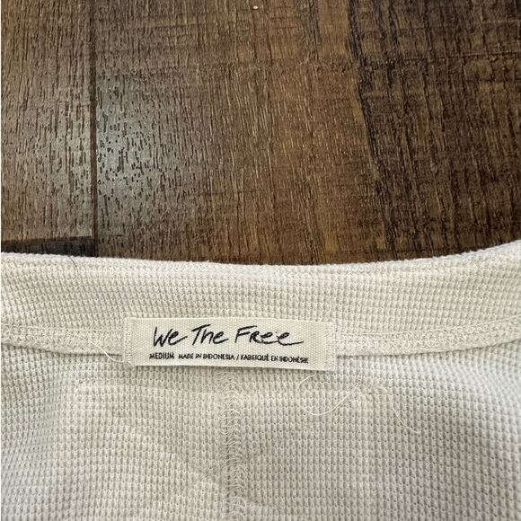 Free People We The Free All Nighter Surplice Crop Top Size Medium - Picture 3 of 9
